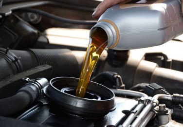 7 điều phải biết khi thay dầu nhớt ô tô